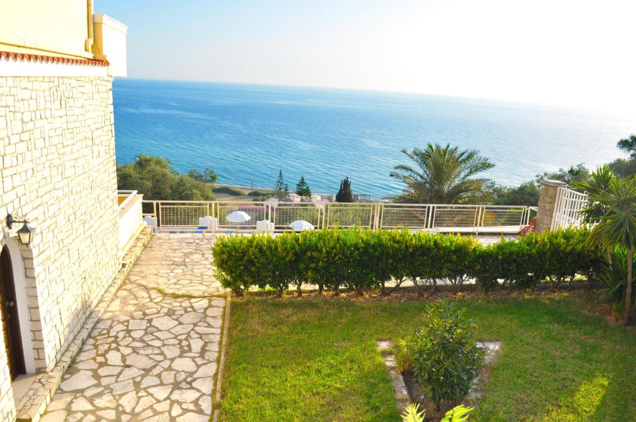 Holiday Apartments Maria With Pool And Panorama View - Agios Gordios Beach Exterior foto
